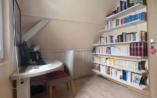 En exclusivité, jolie maison familiale 6 pièces de 115,6 m2, au calme et à l’abri des regards